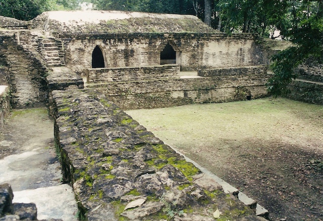 Cahal Pech structure