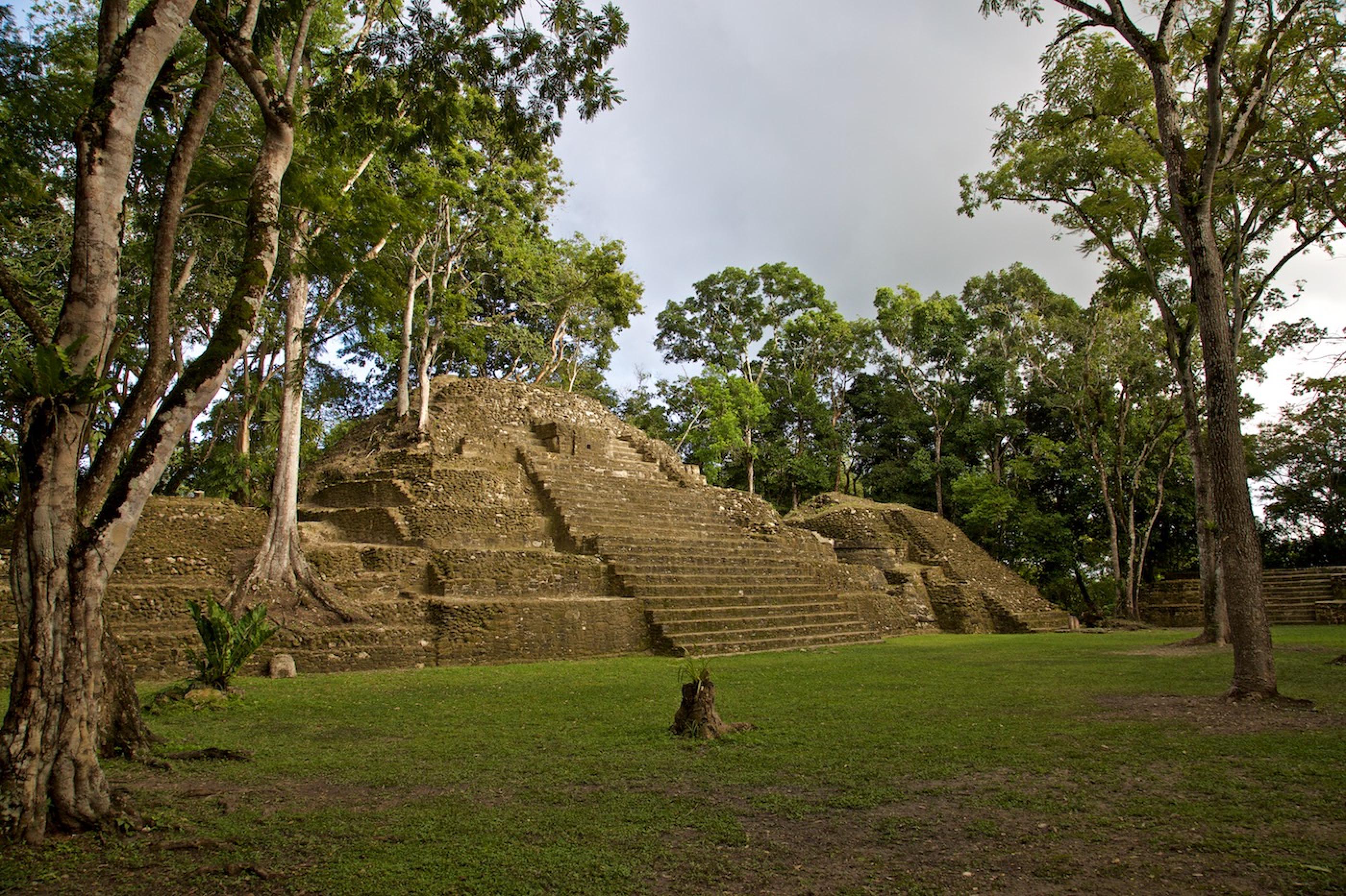 Cahal Pech detail